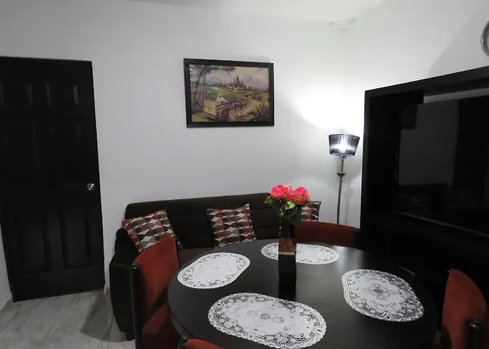 Ideal Near The Airport, Tapo, Encuentro Oceania *